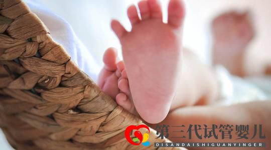 成都第一婦嬰?yún)呛O坚t(yī)生:三代試管嬰兒的二三事(圖1) 成都第一婦嬰?yún)呛O坚t(yī)生:三代試管嬰兒的二三事(圖1)