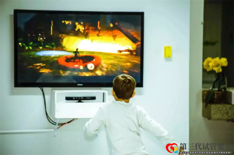你苦惱著的孩子問題，會(huì)是“適齡行為”嗎？(圖1)