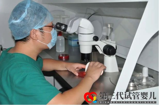 人工授精跟試管嬰兒的區(qū)別(圖8) 人工授精跟試管嬰兒的區(qū)別(圖8)